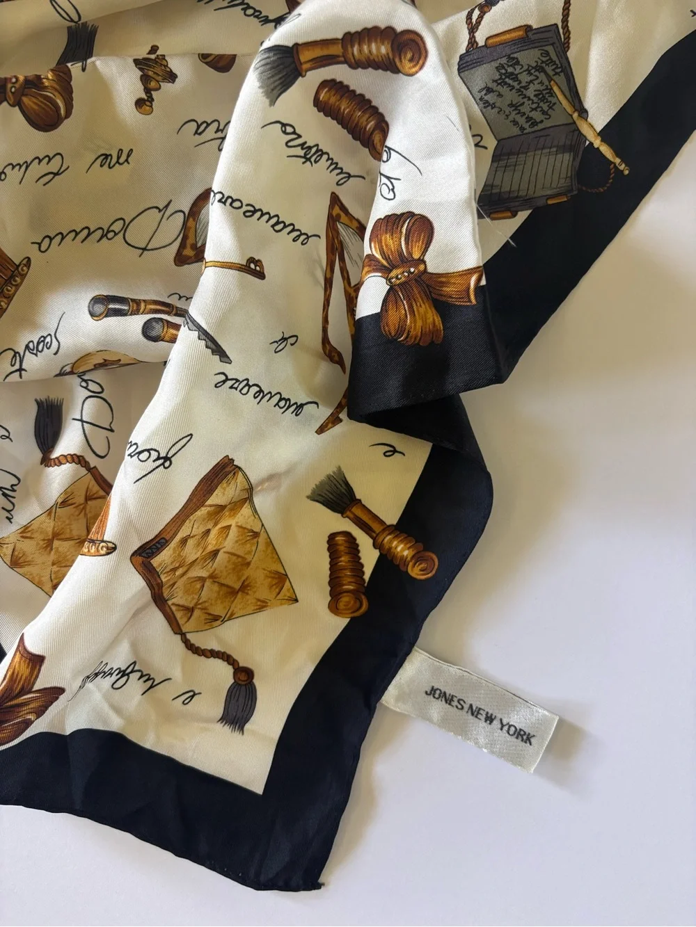 Vintage Jones New York Women’s Perfume & Glamour Scarf 100% Silk